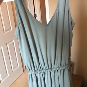 Show Me Your MuMu Kendall Maxi Silver Sage Medium